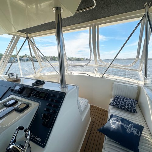 Helm and Seating Fly Bridge