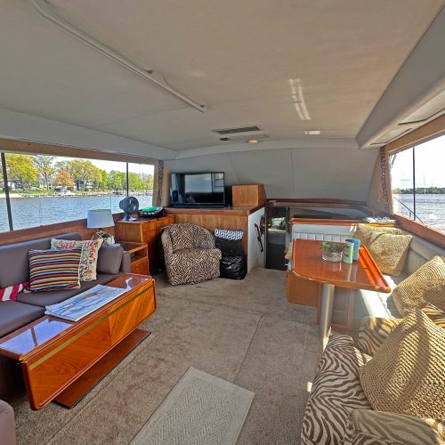 Living Quarters (on lake)